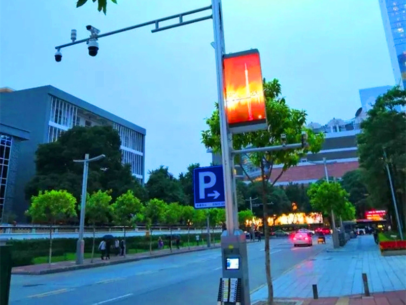 LED燈桿屏有什么特點