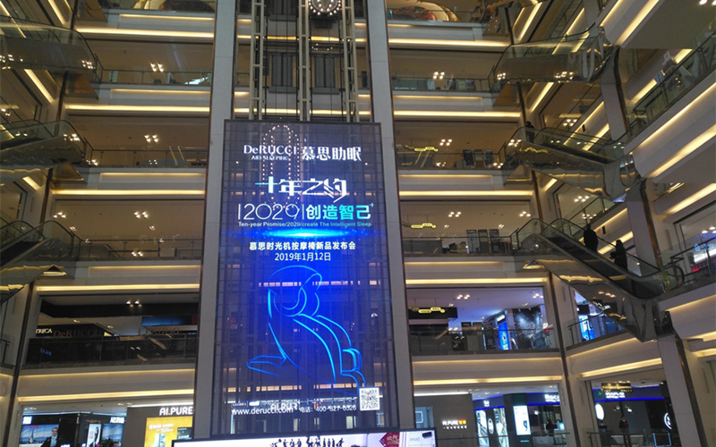 LED透明屏的保養(yǎng)小技巧，值得收藏！